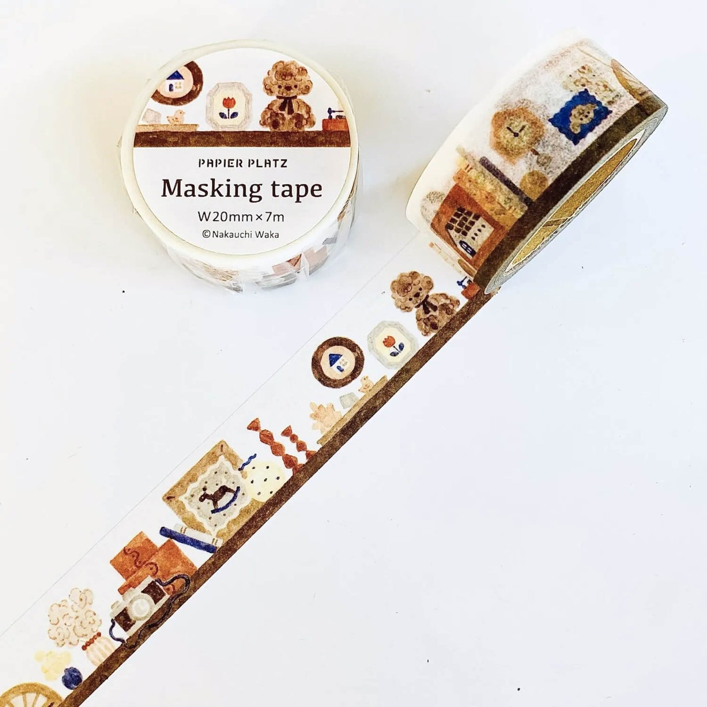 Nakauchi Waka - Dog at Home